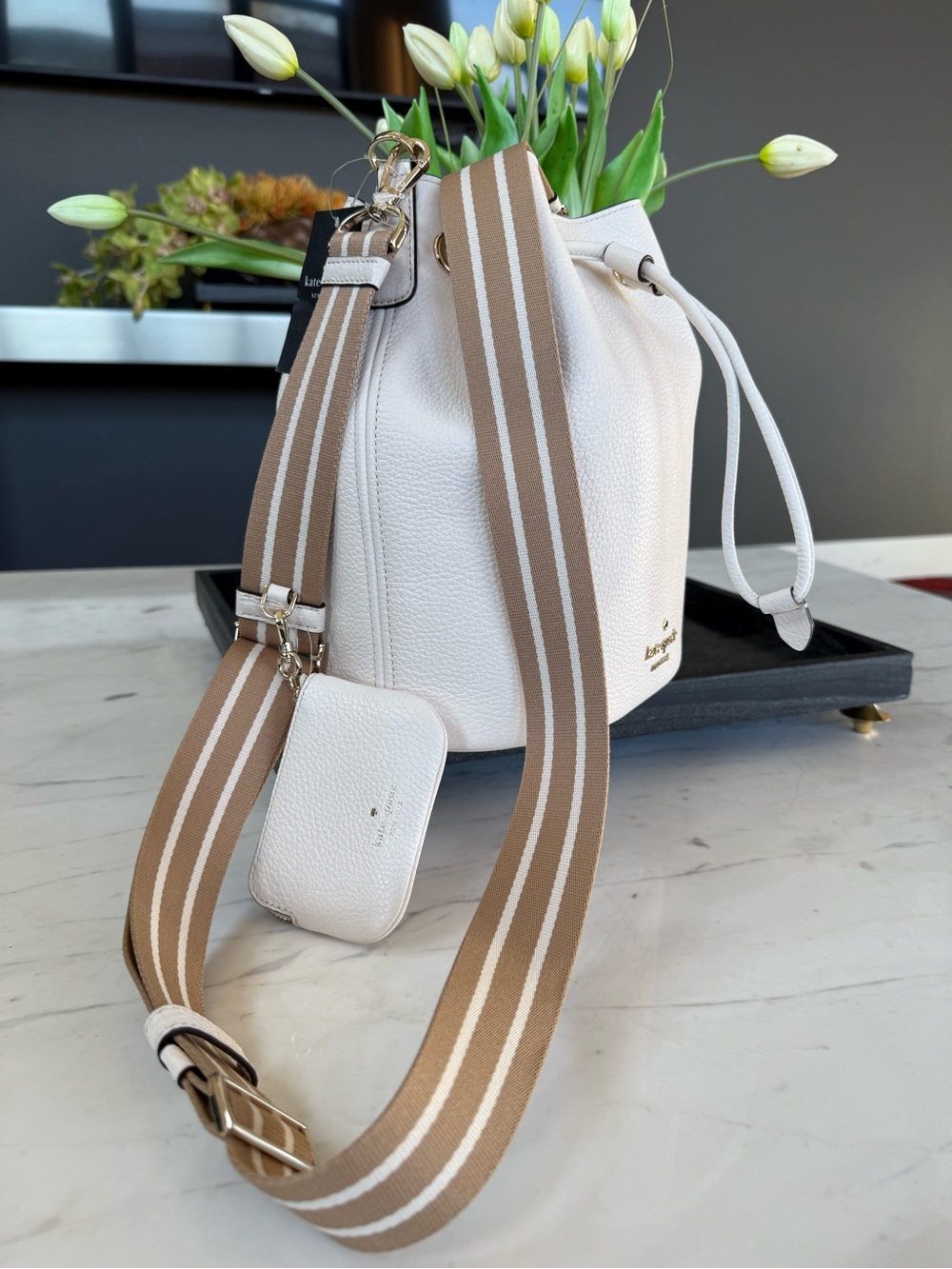 New Kate Spade Rosie Leather Large Bucket Bag Parchment - Picture 5 of 16